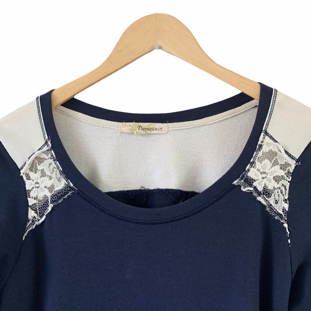 DEMEANOR Long Sleeve Cotton Lace Tee - Picture 2 of 7